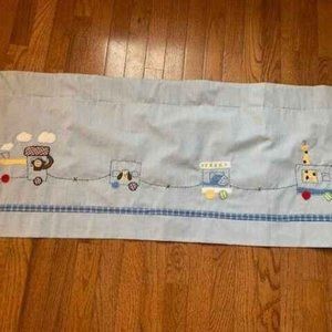 Pottery Barn Kids Animal Train Valance